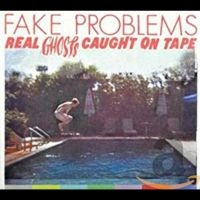 Fake Problems - Real Ghosts Caught On Tape ryhmässä CD @ Bengans Skivbutik AB (1093209)