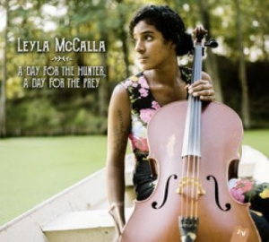 Leyla Mccalla - A Day For The Hunter, A Day For The ryhmässä CD @ Bengans Skivbutik AB (1911024)