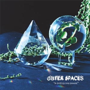 Outer Spaces - A Shedding Snake ryhmässä VINYYLI @ Bengans Skivbutik AB (1921497)