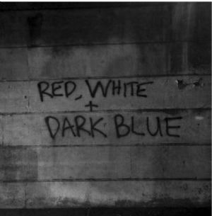 Dark Blue - Red/White ryhmässä VINYYLI @ Bengans Skivbutik AB (1954261)