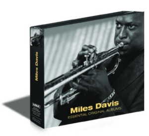 Davis Miles - Essential.. -Deluxe- ryhmässä Minishops / Miles Davis @ Bengans Skivbutik AB (2103296)