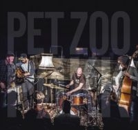 Pet Zoo - Pökk ryhmässä CD @ Bengans Skivbutik AB (2404096)