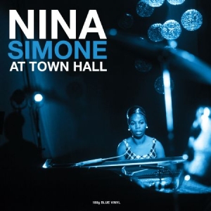 Simone Nina - At Town Hall ryhmässä VINYYLI @ Bengans Skivbutik AB (2538984)