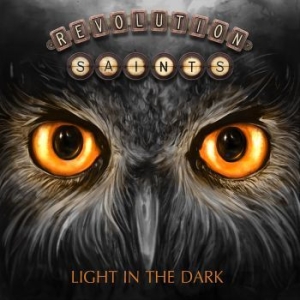 Revolution Saints - Light In The Dark ryhmässä CD @ Bengans Skivbutik AB (2540153)