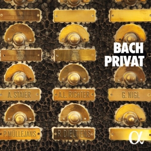 Bach J S - Bach Privat ryhmässä ME SUOSITTELEMME / Joululahjavinkki: CD @ Bengans Skivbutik AB (2607662)