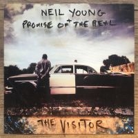 NEIL YOUNG + PROMISE OF THE RE - THE VISITOR ryhmässä Minishops / Neil Young @ Bengans Skivbutik AB (2878470)