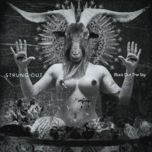 Strung Out - Black Out The Sky ryhmässä VINYYLI @ Bengans Skivbutik AB (3126966)