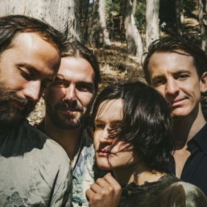 Big Thief - Two Hands ryhmässä ME SUOSITTELEMME / Årsbästalistor 2019 / Årsbästa 2019 RollingStone @ Bengans Skivbutik AB (3661355)