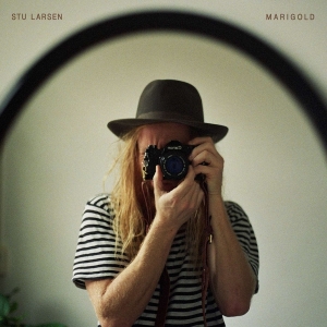 Larsen Stu - Marigold ryhmässä ME SUOSITTELEMME / Joululahjavinkki: Vinyyli @ Bengans Skivbutik AB (3783308)