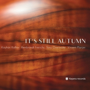 Kalhor - It's Still Autumn ryhmässä CD @ Bengans Skivbutik AB (3925321)