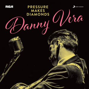 Vera Danny - Pressure Makes Diamonds ryhmässä ME SUOSITTELEMME / Joululahjavinkki: CD @ Bengans Skivbutik AB (3928843)