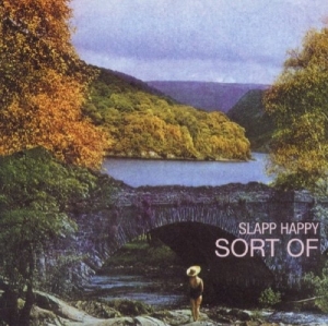 Slapp Happy - Sort Of ryhmässä CD @ Bengans Skivbutik AB (3936098)