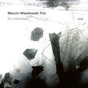 Marcin Wasilewski Trio - En Attendant ryhmässä CD @ Bengans Skivbutik AB (4044320)