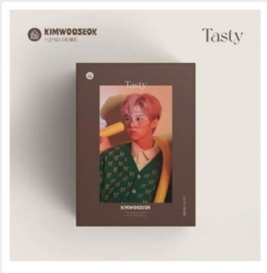 Kim Woo Seok - 2nd Solo [TASTY] (Cookie Ver.) ryhmässä Minishops / K-Pop Minishops / K-Pop Muut @ Bengans Skivbutik AB (4070314)