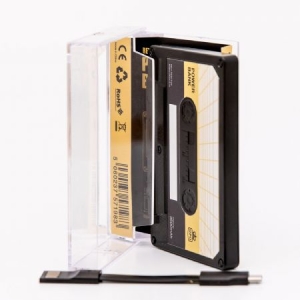 Cassette Power Bank - Cassette Power Bank ryhmässä MERCH @ Bengans Skivbutik AB (4074174)