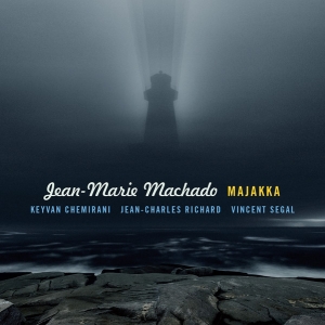 Machado Jean-Marie - Majakka ryhmässä CD @ Bengans Skivbutik AB (4133847)