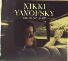 Nikki Yanofsky - Solid Gold [Import] ryhmässä ME SUOSITTELEMME / Joululahjavinkki: CD @ Bengans Skivbutik AB (4165224)