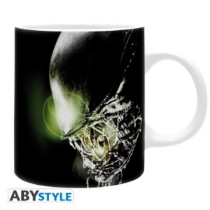 Alien In Space... Mug 320 Ml ryhmässä MERCH @ Bengans Skivbutik AB (4171290)