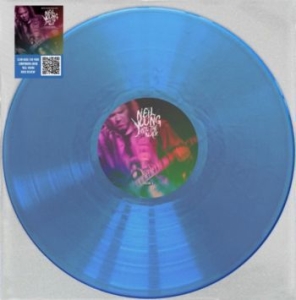 Young Neil - Into The Blue (Blue Vinyl Lp) ryhmässä VINYYLI @ Bengans Skivbutik AB (4183000)