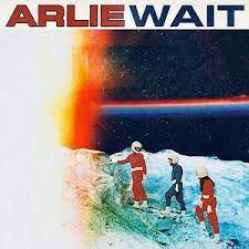 Arlie - Wait (Transparent Orange Vinyl) (Rsd) ryhmässä ME SUOSITTELEMME / Record Store Day / RSD2023 @ Bengans Skivbutik AB (4227875)