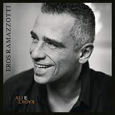 Eros Ramazzotti - Ali E Radici (Deluxe With Booklet) ryhmässä CD / Pop-Rock @ Bengans Skivbutik AB (4233967)