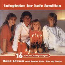 Rune Larsen - Julegleder For Hela Familjen ryhmässä CD @ Bengans Skivbutik AB (4237966)