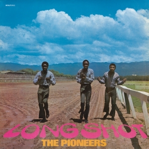 The Pioneers - Long Shot ryhmässä VINYYLI @ Bengans Skivbutik AB (4258061)