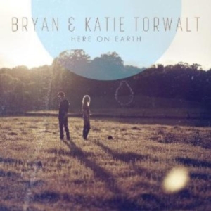 Bryan & Katie Torwalt - Here On Earth ryhmässä CD @ Bengans Skivbutik AB (4278575)