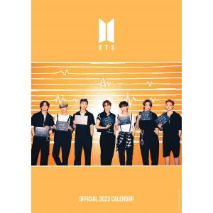 BTS - BTS Bangtan Boys 2023 Calendar A3, Offic ryhmässä MERCH / Kalenterit Varastomyynnit @ Bengans Skivbutik AB (4291500)