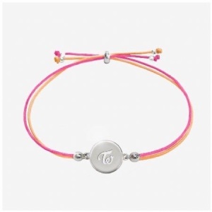 TWICE - TWICE CHARM BRACELET (GREEN PROJECT 2023 ryhmässä Minishops / K-Pop Minishops / Twice @ Bengans Skivbutik AB (4398253)