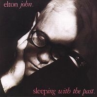 Elton John - Sleeping With The Pa ryhmässä ME SUOSITTELEMME / Joululahjavinkki: CD @ Bengans Skivbutik AB (525687)