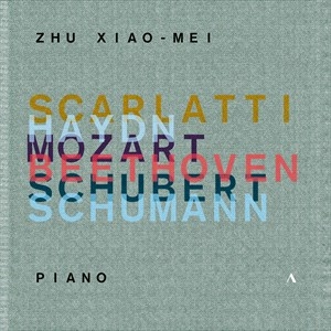 Various - Zhu Xiao-Mei Plays Scarlatti, Haydn ryhmässä ME SUOSITTELEMME / Joululahjavinkki: CD @ Bengans Skivbutik AB (5503732)