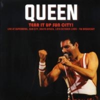 Queen - Tear It Up Sun City! ryhmässä VINYYLI @ Bengans Skivbutik AB (5508826)