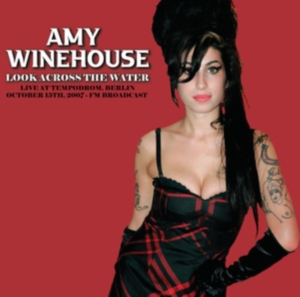 Amy Winehouse - Look Across The Water (Live) ryhmässä Minishops / Amy Winehouse @ Bengans Skivbutik AB (5518916)