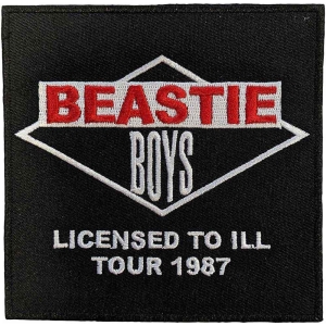 Beastie Boys - Licensed To Ill Tour 1987 Woven Patch ryhmässä MERCHANDISE / Merch / Hip Hop-Rap @ Bengans Skivbutik AB (5520455)