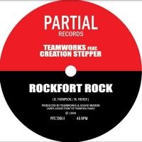 Teamworks Feat. Creation Stepper - Rockfort Rock ryhmässä VINYYLI / Reggae @ Bengans Skivbutik AB (5535772)