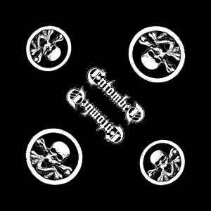 Entombed - Skull Logo Bandana ryhmässä MERCHANDISE / Merch / Hårdrock @ Bengans Skivbutik AB (5536290)