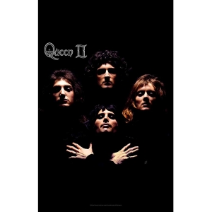 Queen - Queen Ii Textile Poster ryhmässä MERCHANDISE / Merch / Pop-Rock @ Bengans Skivbutik AB (5538761)