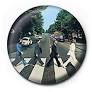 The Beatles  - Abbey Road Pinbadge ryhmässä MERCHANDISE / Merch / Pop-Rock @ Bengans Skivbutik AB (5556243)