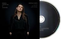 Barta Kristina - Questions And Answers (Digipack) ryhmässä ME SUOSITTELEMME / Perjantain julkaisut / Fredag den 12:e Juli 2024 @ Bengans Skivbutik AB (5556335)