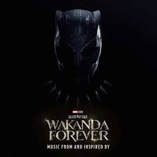 Soundtrack - Wakanda Forever ryhmässä ME SUOSITTELEMME / Joululahjavinkki: Vinyyli @ Bengans Skivbutik AB (5558055)