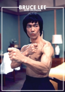 Bruce Lee - 2025 Calendar ryhmässä ME SUOSITTELEMME / Perjantain julkaisut / Fredag den 16:e augusti @ Bengans Skivbutik AB (5560270)