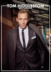 Tom Hiddleston - 2025 Calendar ryhmässä ME SUOSITTELEMME / Perjantain julkaisut / Fredag den 16:e augusti @ Bengans Skivbutik AB (5560319)