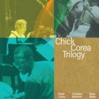 Chick Corea Trilogy - Trilogy (Deluxe Edition) ryhmässä ME SUOSITTELEMME / Perjantain julkaisut / Fredag den 13:e september 2024 @ Bengans Skivbutik AB (5561604)