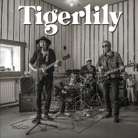 Tigerlily - I ryhmässä ME SUOSITTELEMME / Perjantain julkaisut / Fredag den 11:e oktober 2024 @ Bengans Skivbutik AB (5564589)