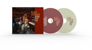 Tori Amos - Diving Deep Live ryhmässä Övrigt /  @ Bengans Skivbutik AB (5571587)