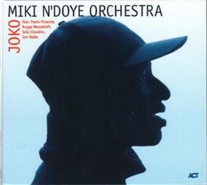 Miki N'doye Orchestra - Joko ryhmässä CD / Övrigt @ Bengans Skivbutik AB (673247)