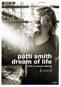 Patti Smith - Dream of Life ryhmässä Elokuva DVD @ Bengans Skivbutik AB (831335)